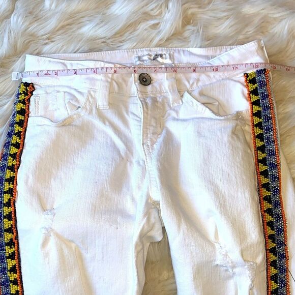 Women's White Distressed Embellished Beaded Skinny Jeans by Guess Size 24 - Picture 3 of 10